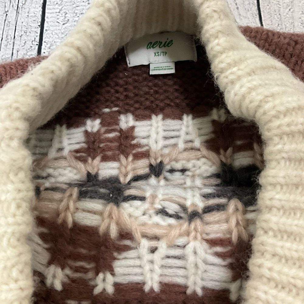 AERIE Fair Isle Wool Blend Chunky Sweater - Picture 5 of 6